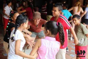 Dag 9 Barrio Planta Project Around The World Travel