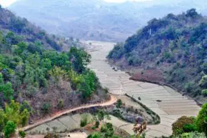 Samkar - Myanmar - Around The World Travel - 11