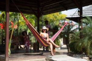 overnachten rondreis suriname - around the world travel