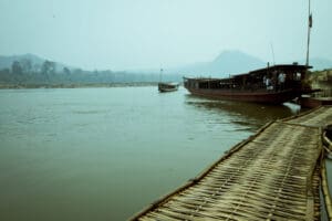 Varen over Mekong - Laos Around The World Travel