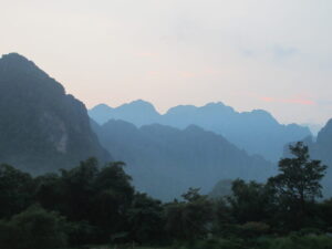 Vang Vieng tour - Laos Around The World Travel